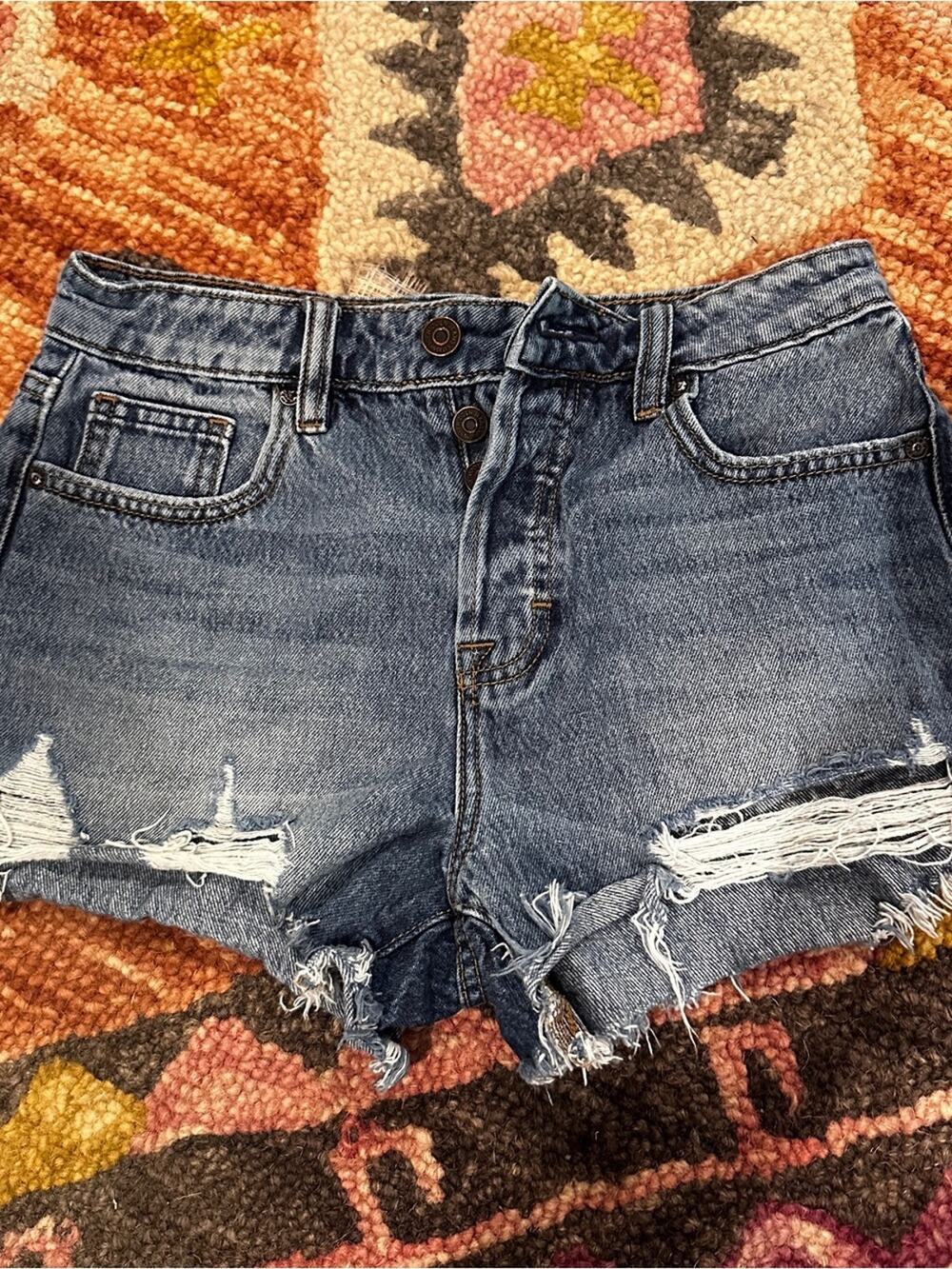 Women’s Distressed HIDDEN Denim Shorts - Blue